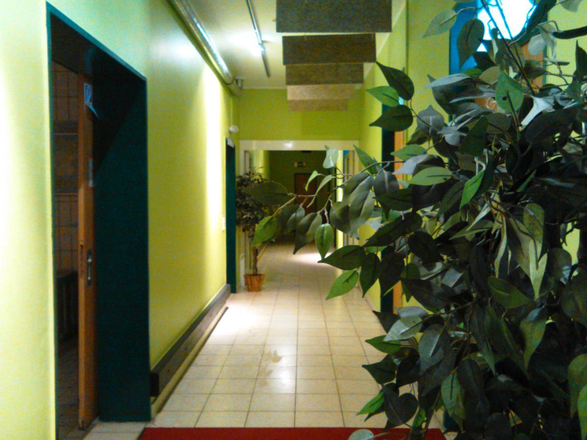 Penthouse Backpackers Hostel Osnabruck Bagian luar foto