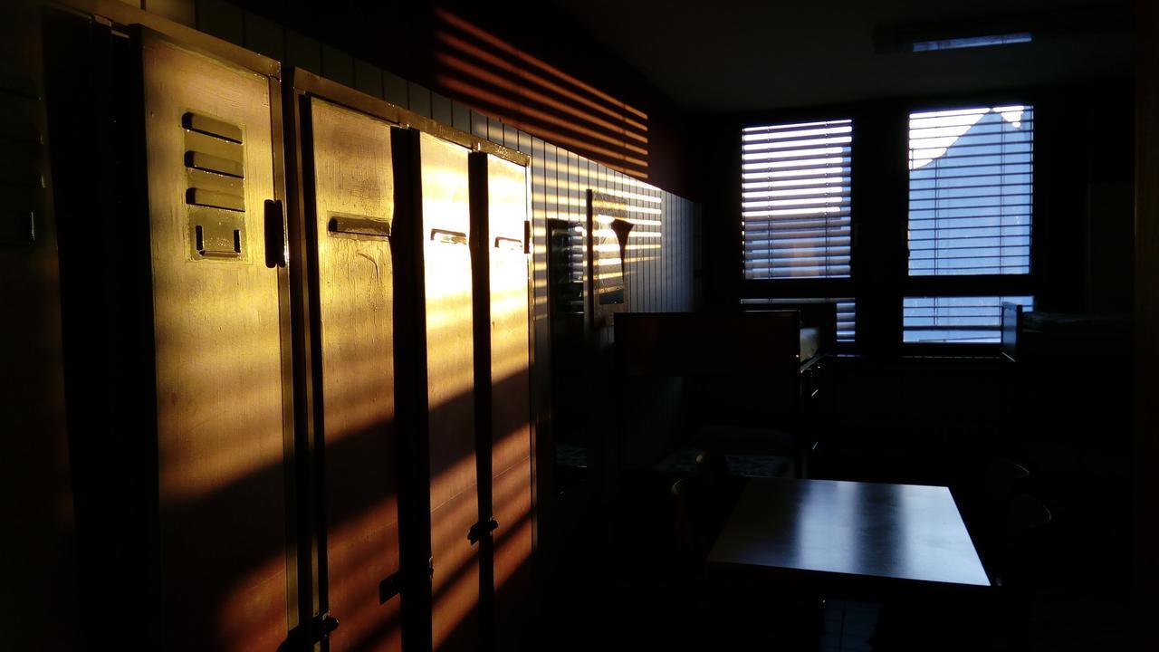 Penthouse Backpackers Hostel Osnabruck Bagian luar foto