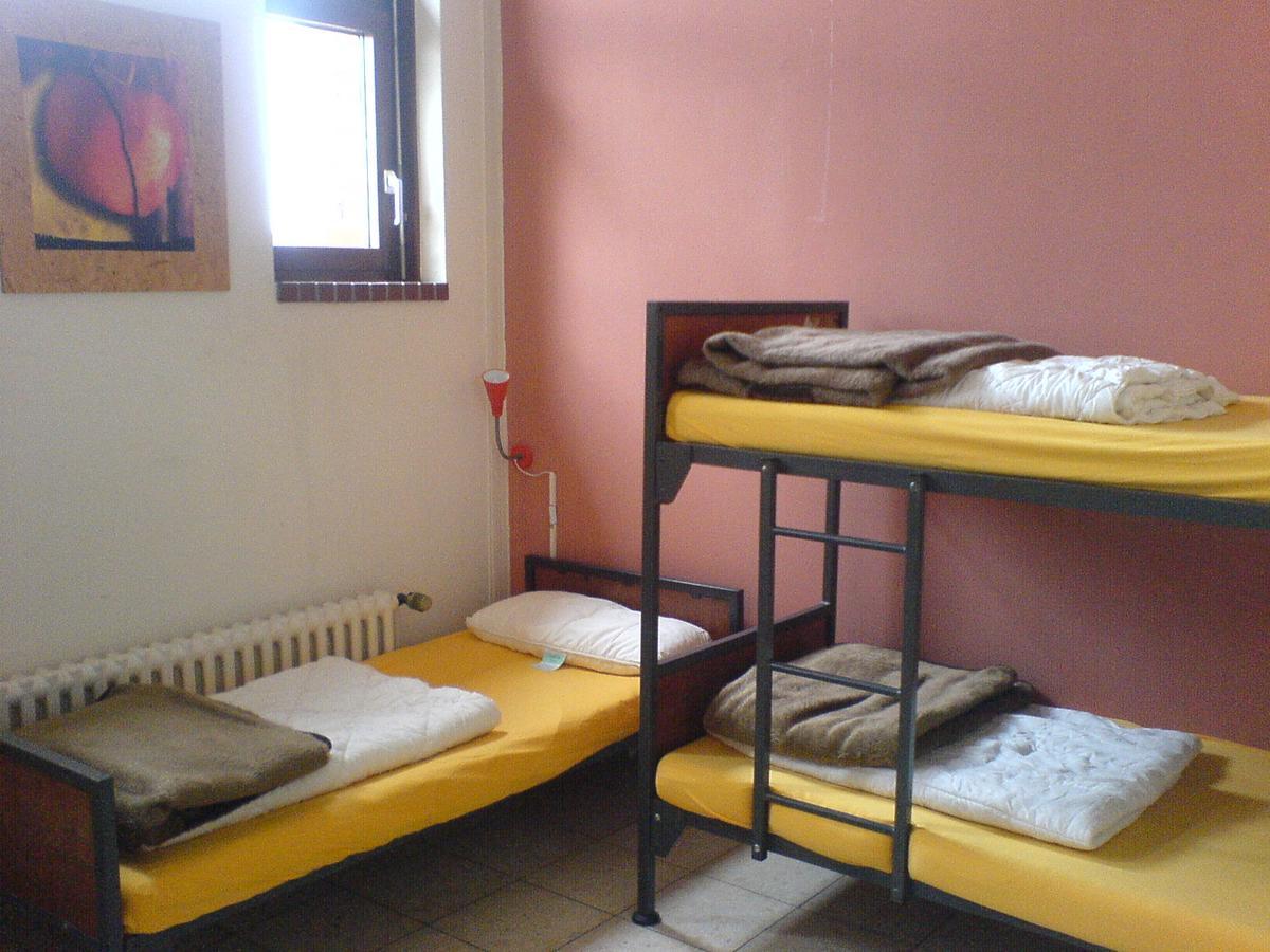 Penthouse Backpackers Hostel Osnabruck Bagian luar foto