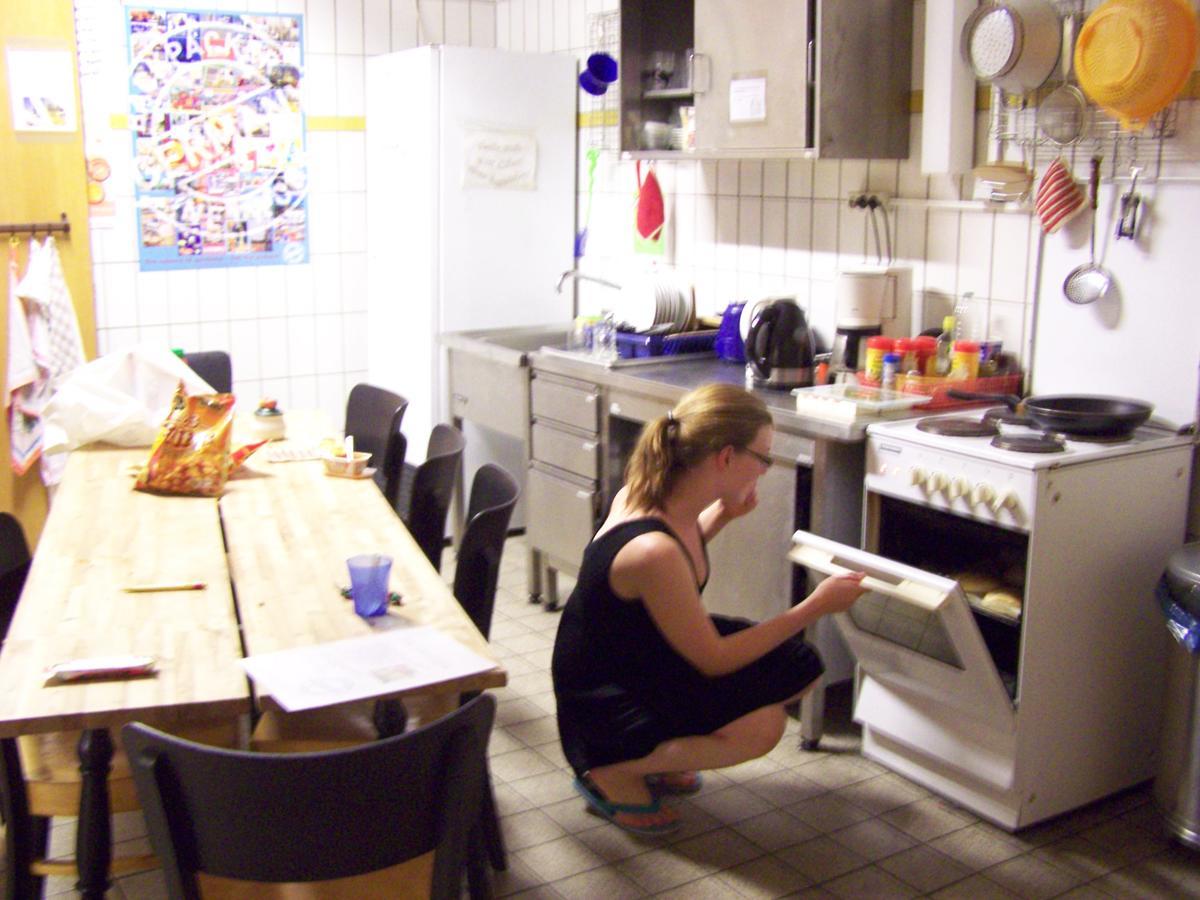 Penthouse Backpackers Hostel Osnabruck Bagian luar foto