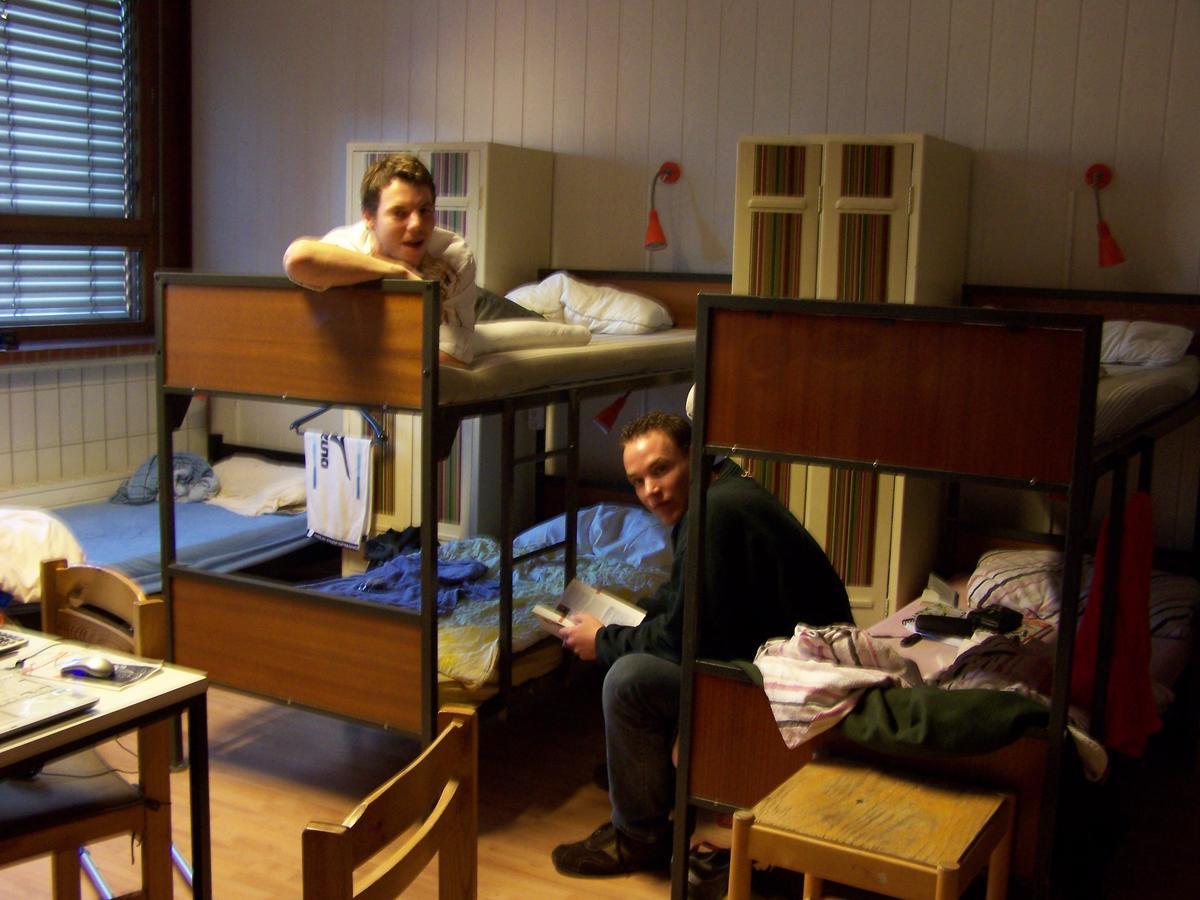 Penthouse Backpackers Hostel Osnabruck Bagian luar foto