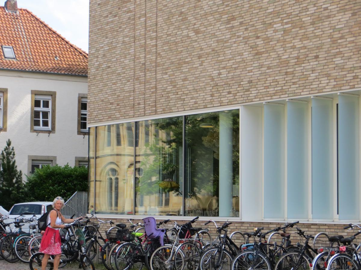 Penthouse Backpackers Hostel Osnabruck Bagian luar foto