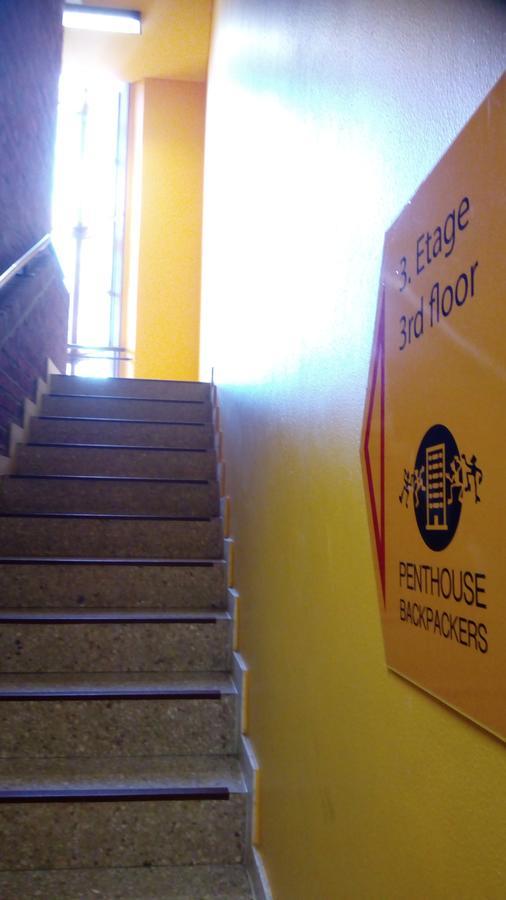 Penthouse Backpackers Hostel Osnabruck Bagian luar foto