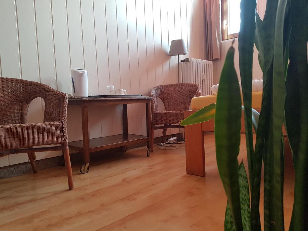 Penthouse Backpackers Hostel Osnabruck Bagian luar foto